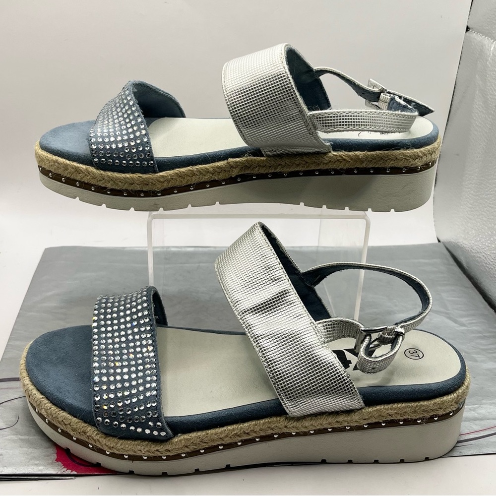 Women's Xti  Sandals with Rhinestone Accents EUC Sz 6.5